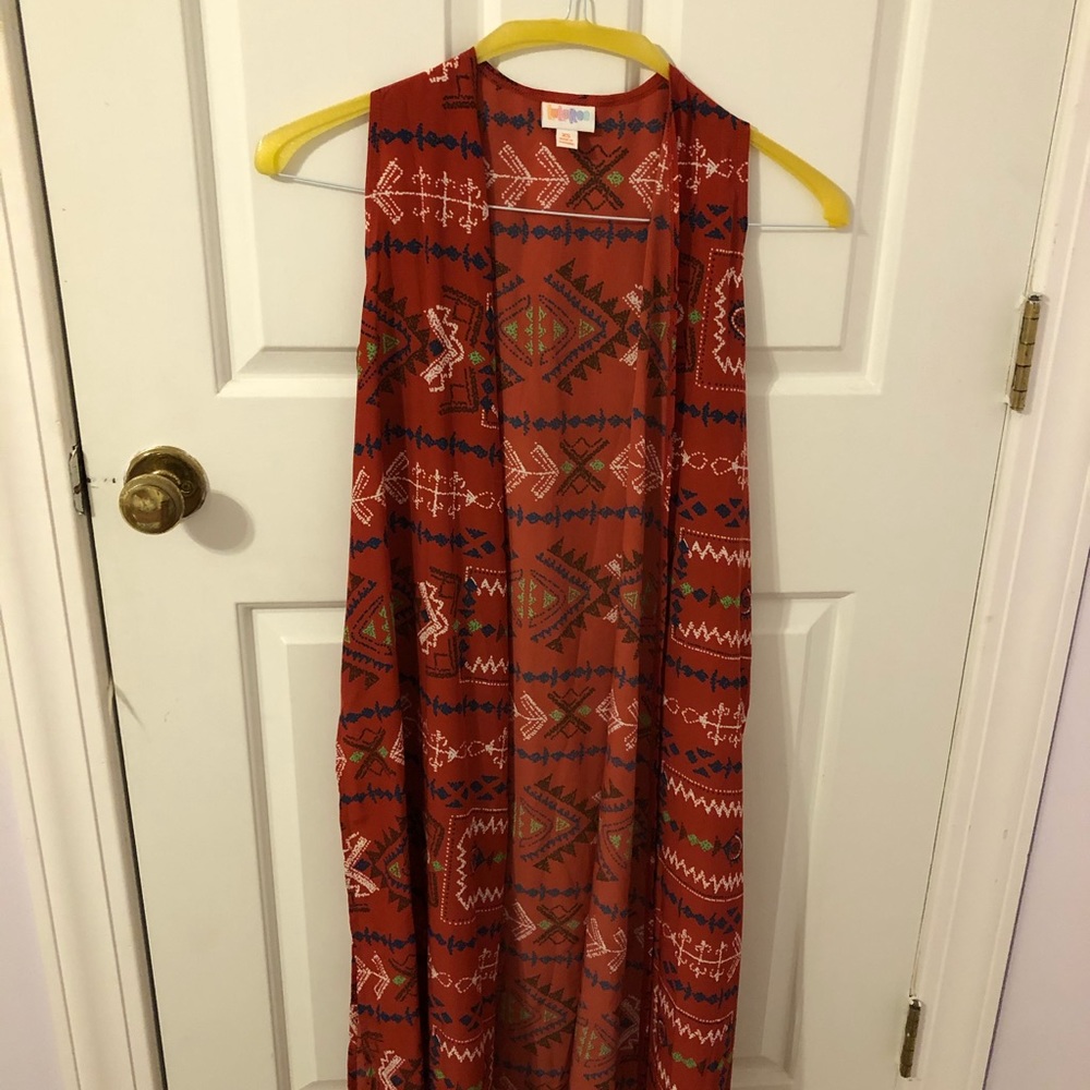Woman’s LuLaRoe Joy Aztec vest size XS